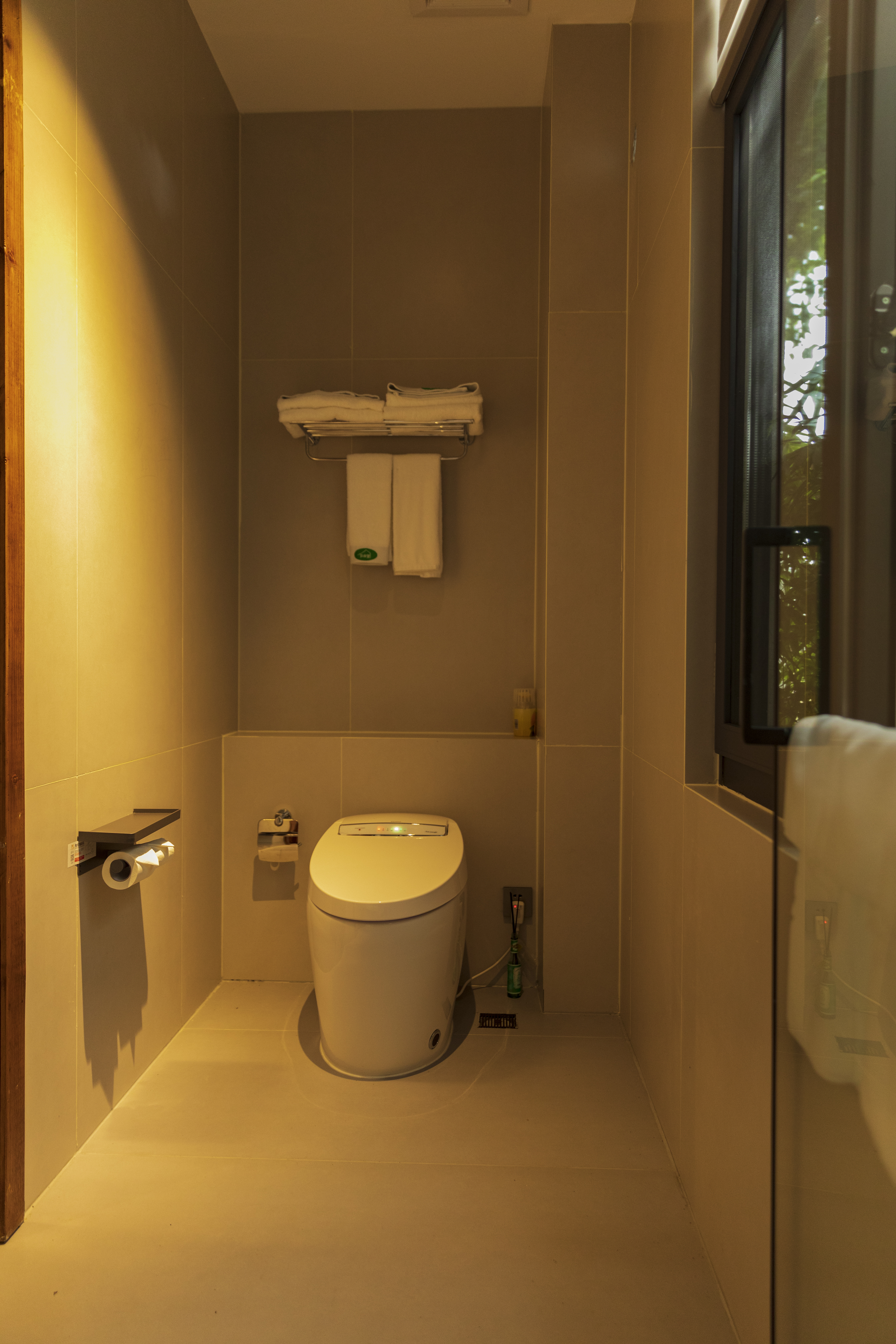 丘壠-攀岩亲子主题房