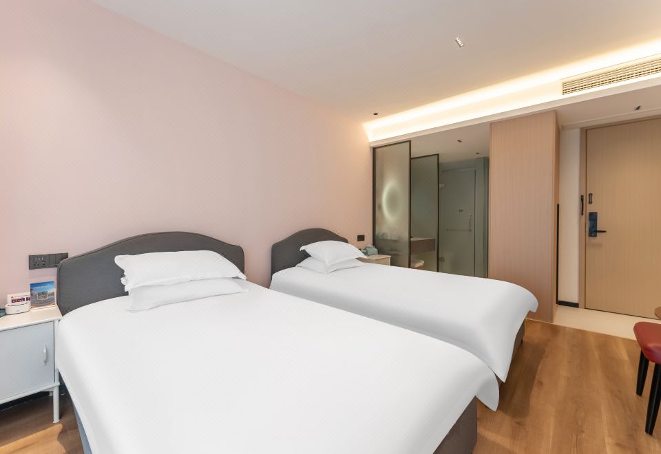 Holiday·聽潮假日雙床房