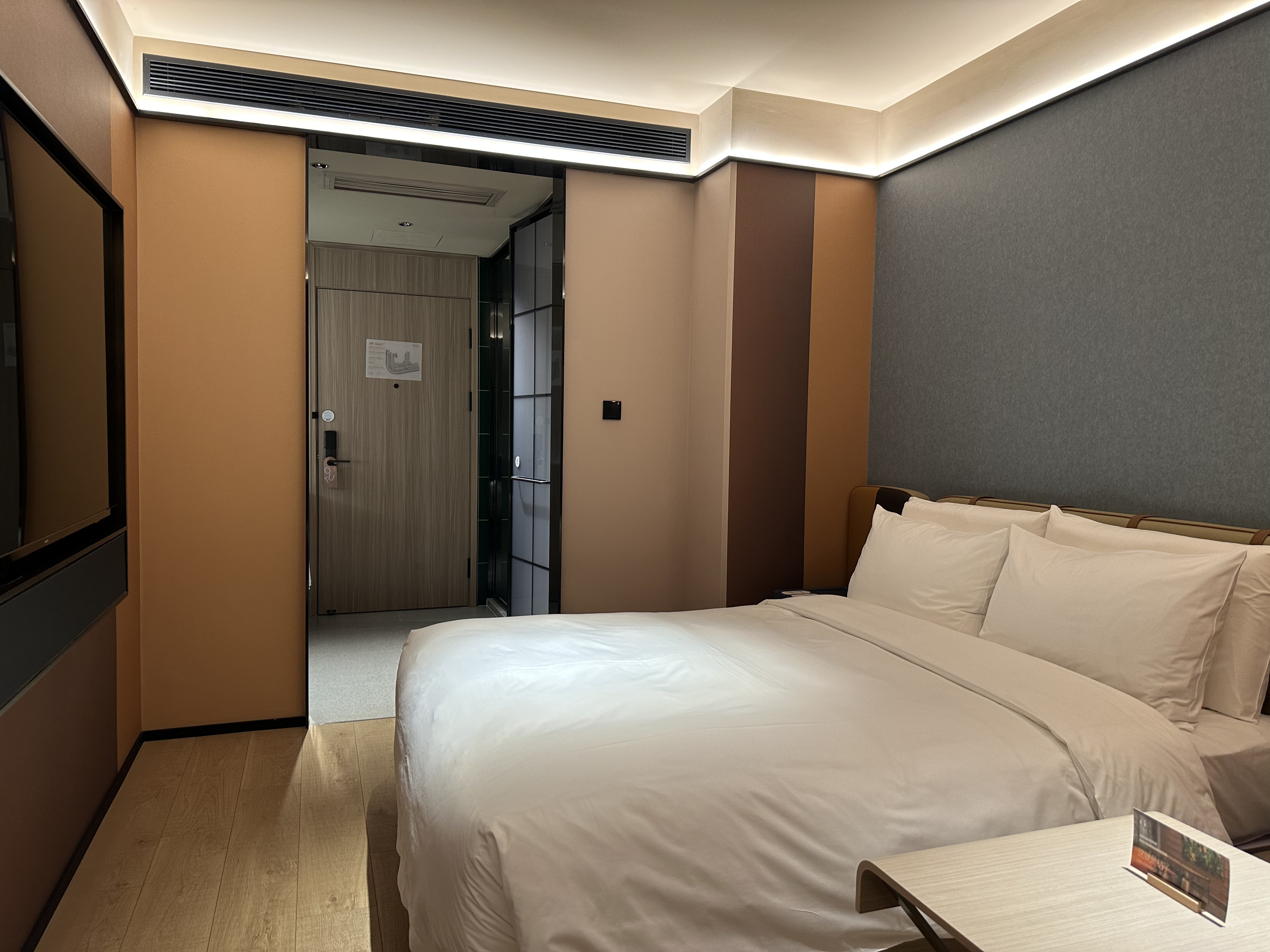 大床房（65寸投屏电视+冰箱+好眠床垫）