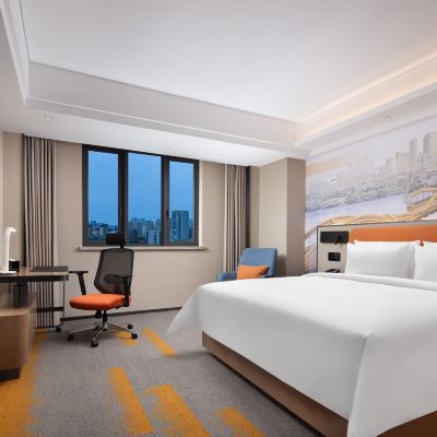 高級大床房 福州五四路希爾頓歡朋飯店優惠