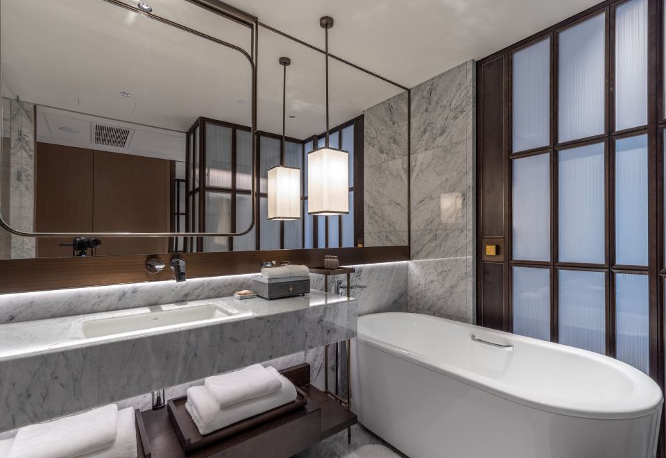 行政江景大床房