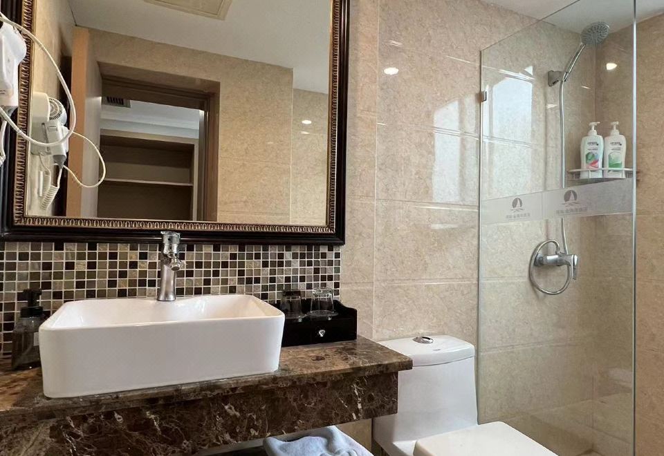 高级大床房（副楼）