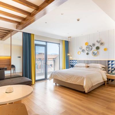 落日餘暉露台大床房 歐暇·地中海飯店（桂林象鼻山兩江四湖店）優惠