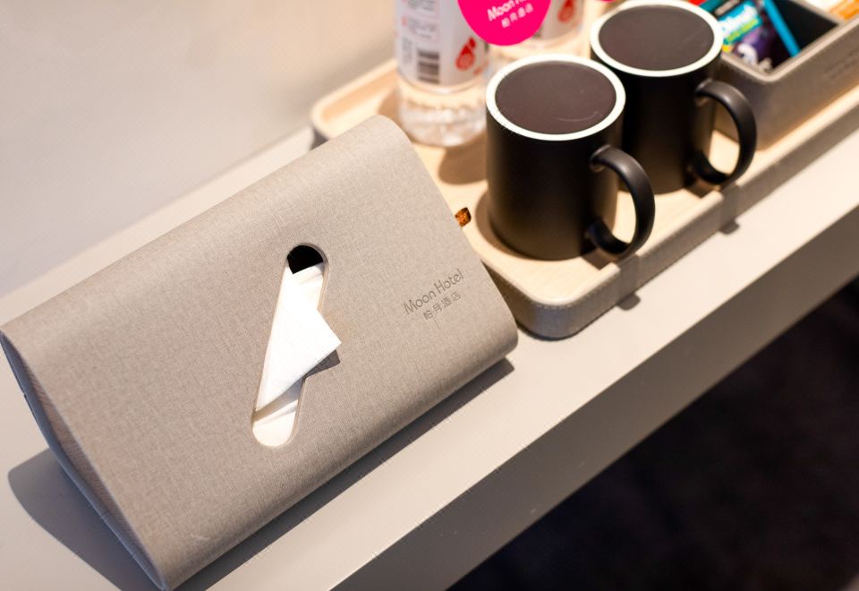 奢享零压大床房（梦百合零压床垫+智能客控+无痕投屏）