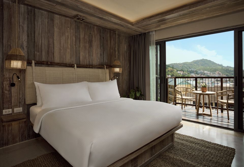 城景甄選特大床房