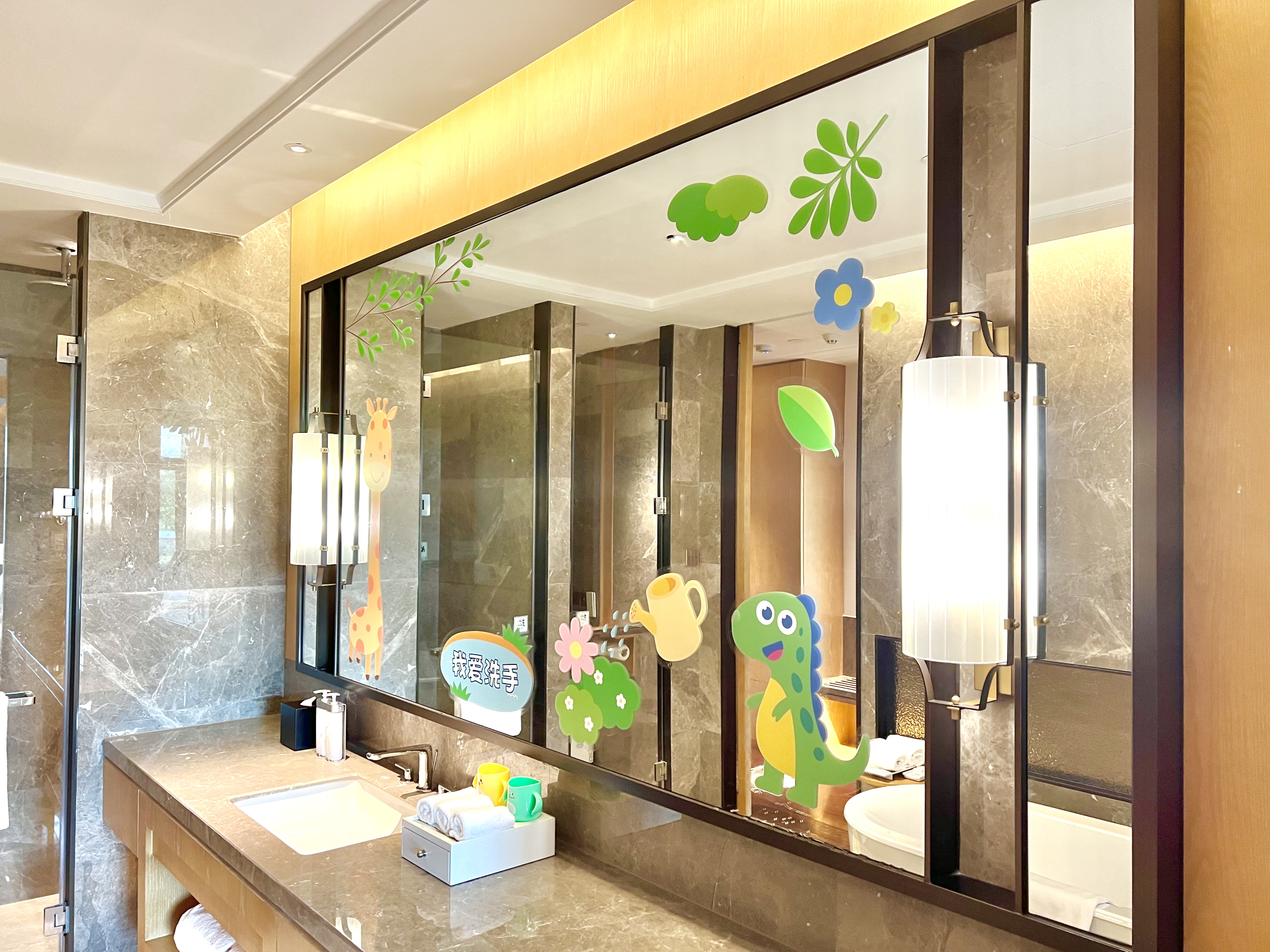 梦游XIAN境主题房