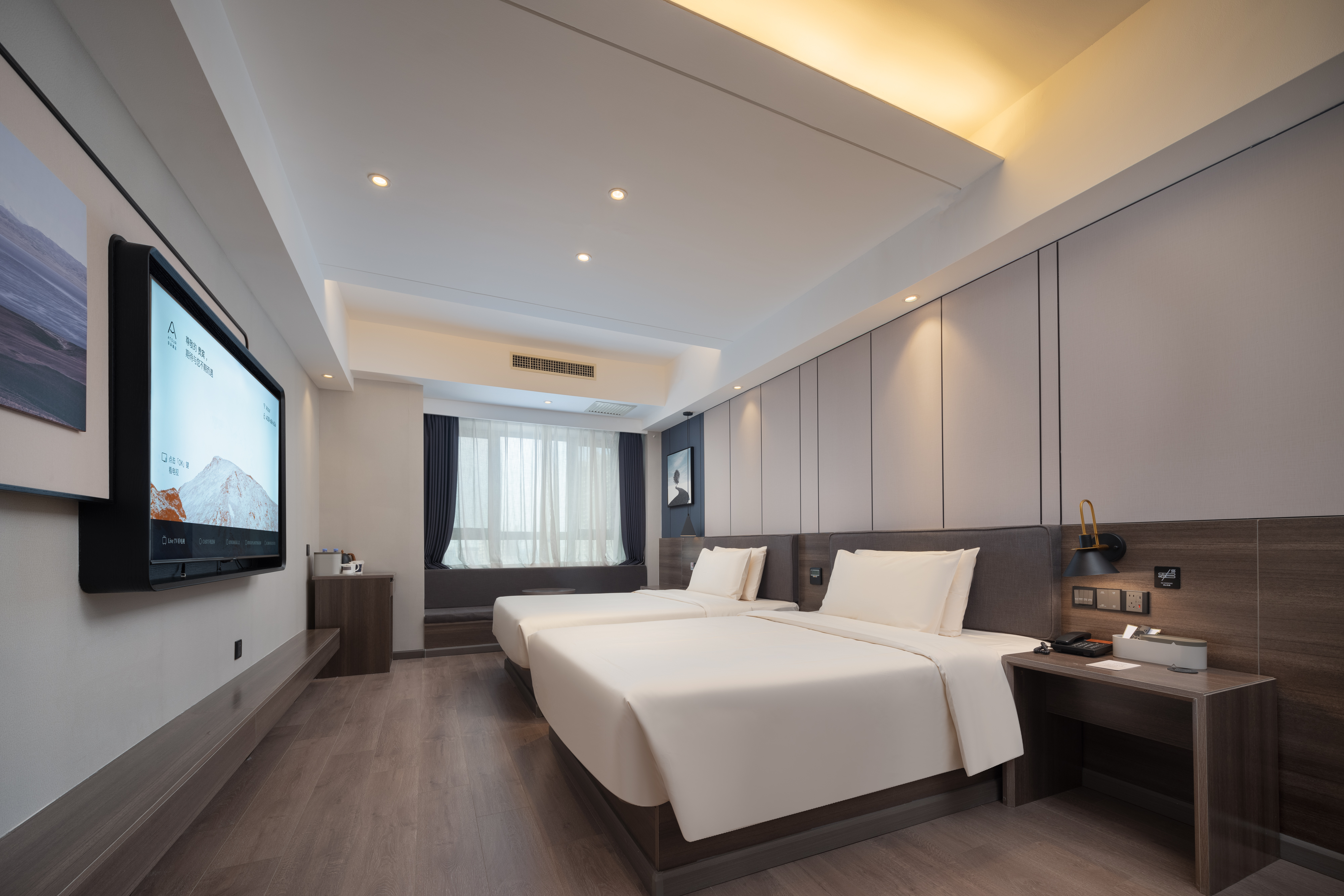 高級雙床房（手機投屏＋加濕器＋雙人洗手枱）