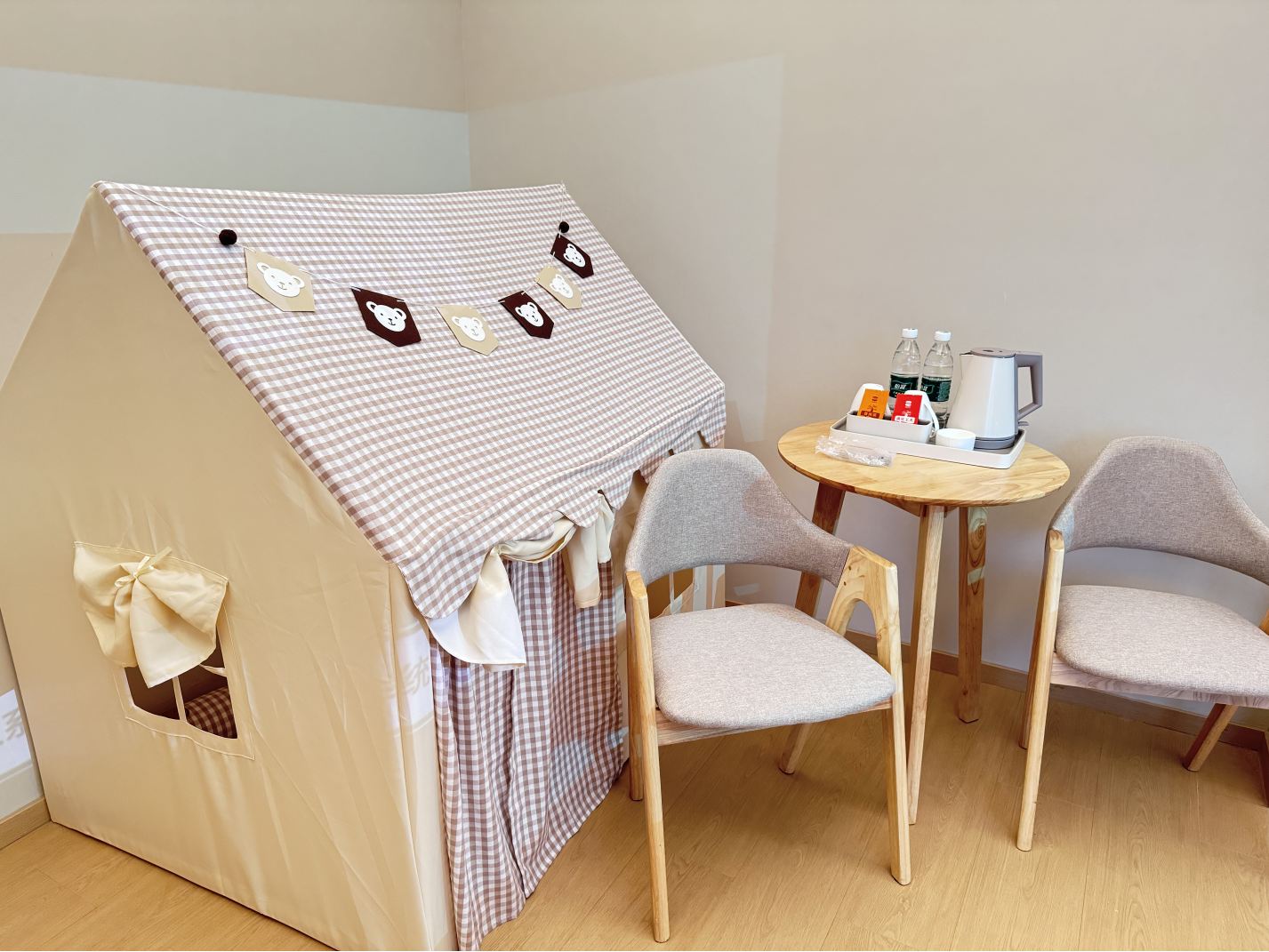 Film丨巨幕观影亲子房（一次性面巾+全屋智能）