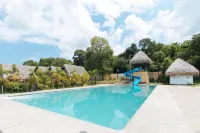 RedDoorz @ Afamosa Villas Resort Ilocos Sur