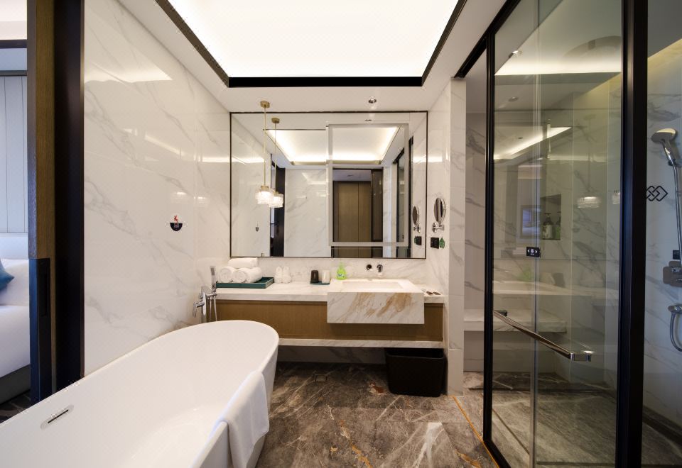 江景商务大床房