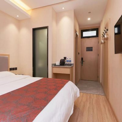 特惠大床房 銳思特飯店（北京國展和平里北街地鐵站店）優惠