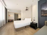 Hillman Hotel Hotels in Boli