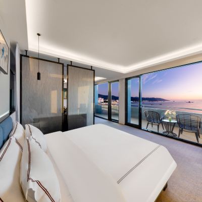 無敵海景超大套房（超大陽台一房一廳+大沙發） 深圳安縵四季海景酒店優惠
