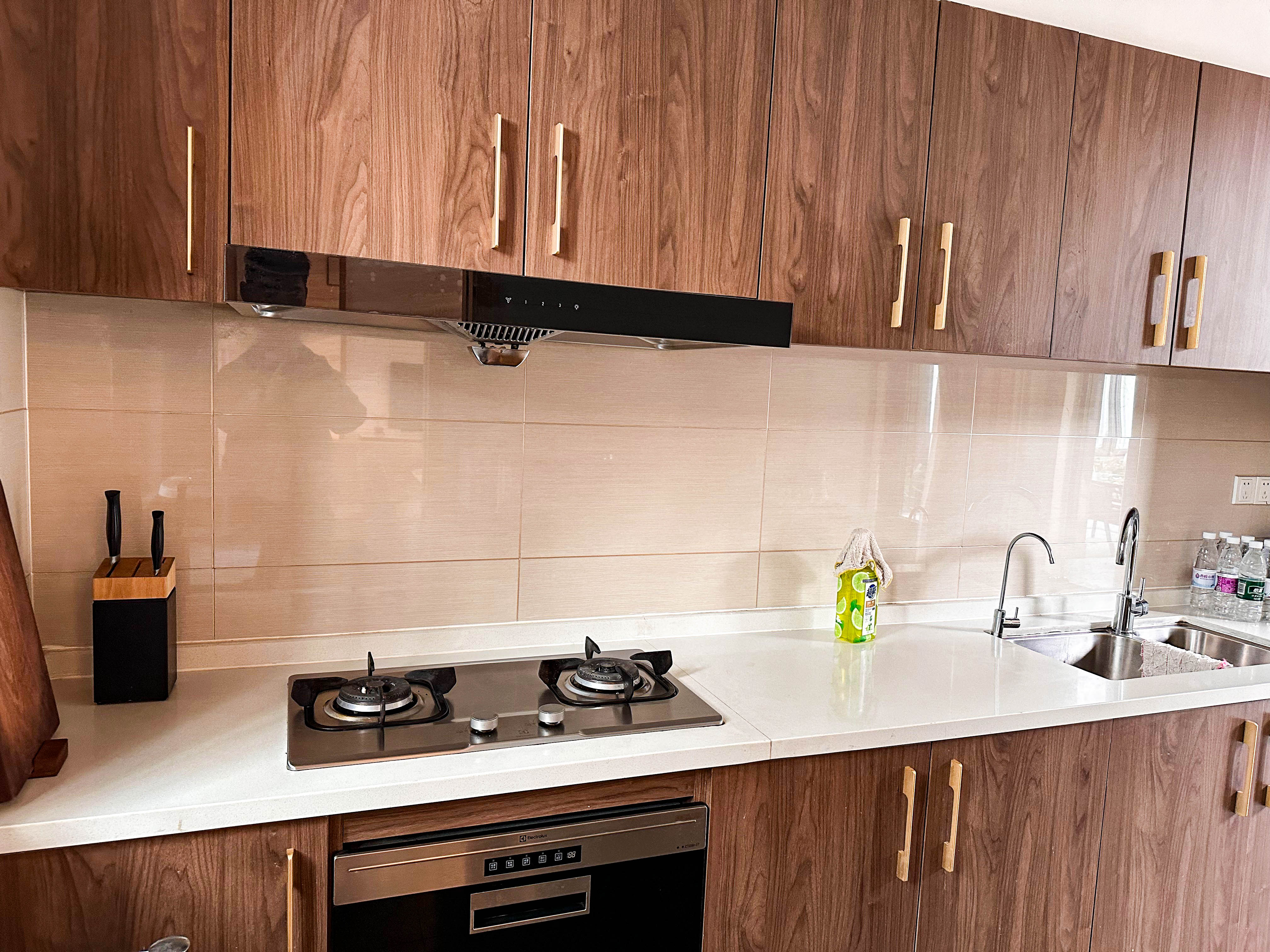 三房三衞徽韵·新中式商务雅院