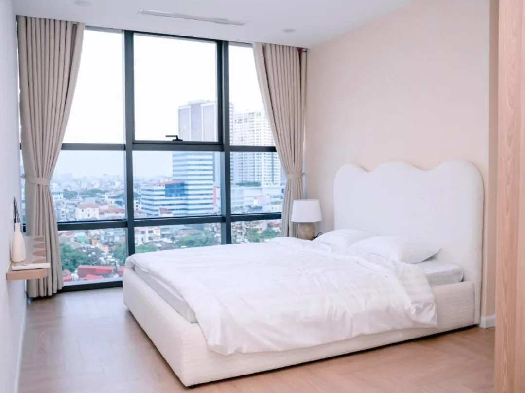 Serviced Apartment In The Ninety Lang Ha - Hanoï