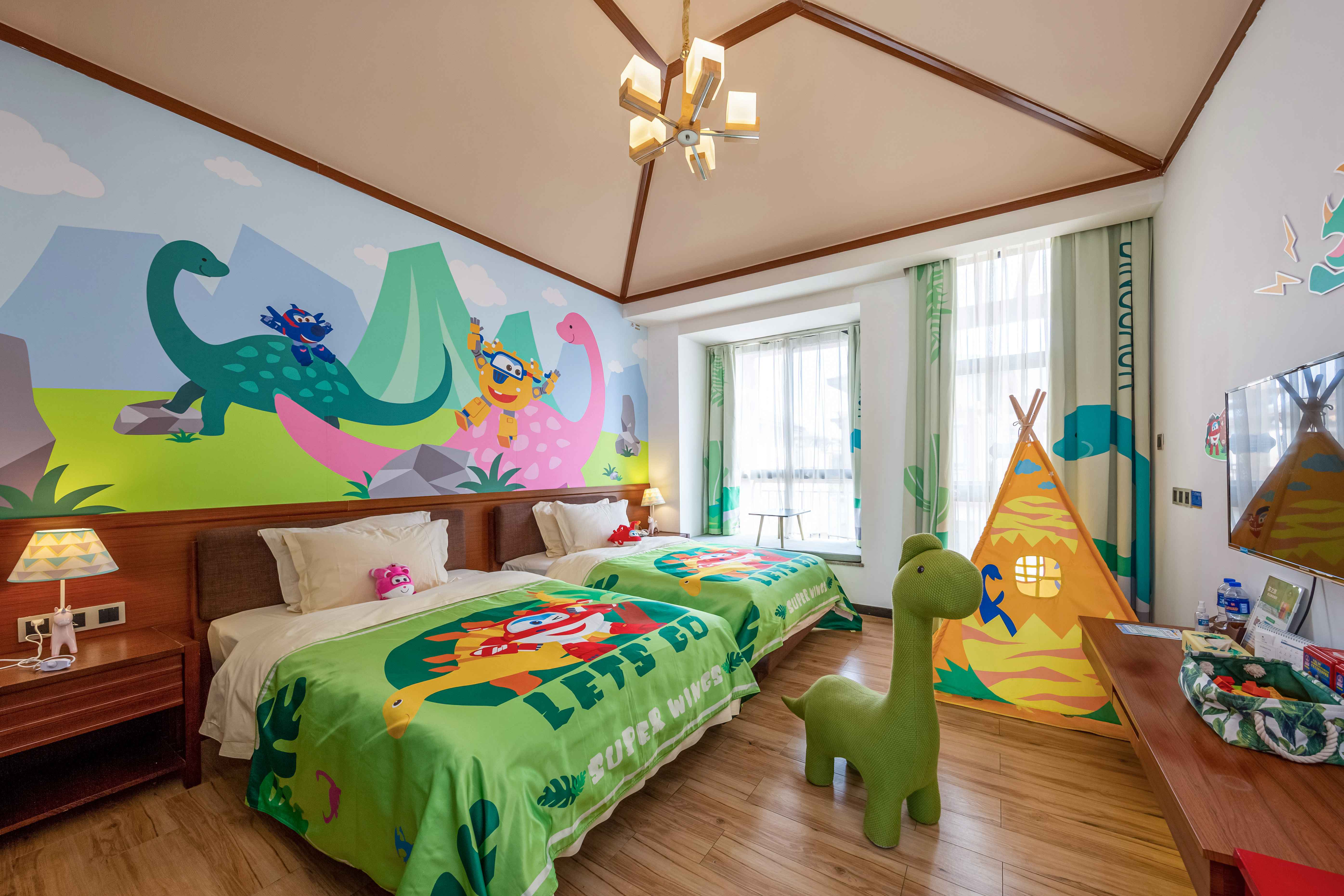 酷芽超級飛俠恐龍三房一廳