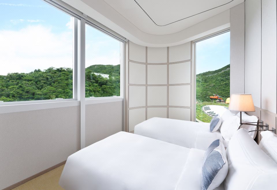 豪華陽台海景套房