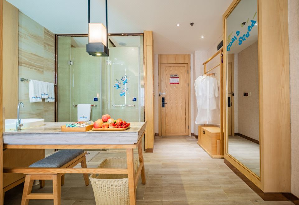 欢享·卡通小亲子主题房-主题布草+玩偶布置