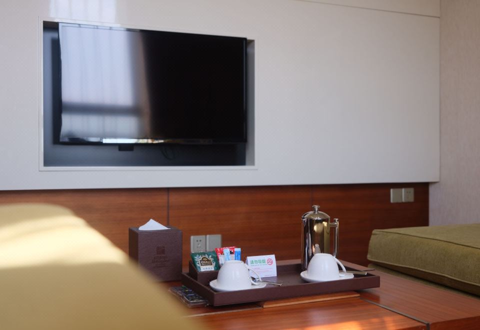 Holiday Inn Shanghai HongqiaoOne-Bedroom Suite