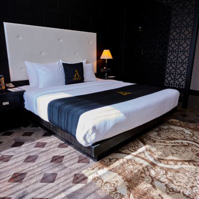 Family Room, 2 Bedrooms Interconnecting King & Twin  Arman Hotel Promo Code
