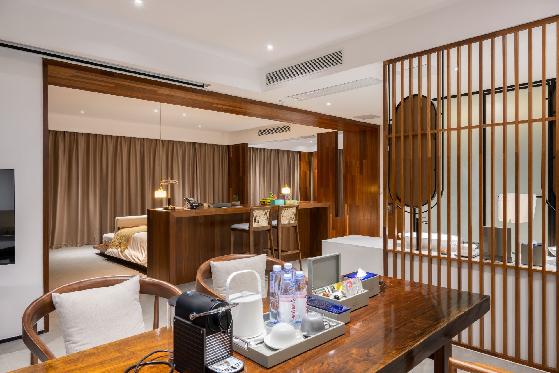 Suite With Courtyard View