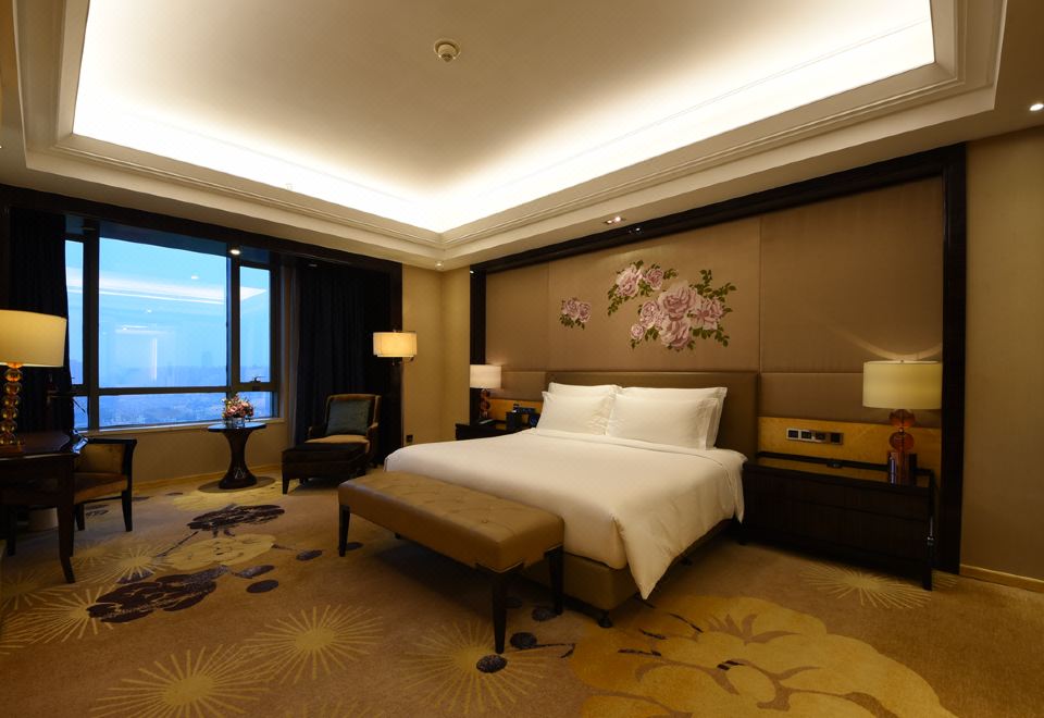 InterContinental ShijiazhuangSuite Connection Room