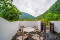 Huangya Xiye Homestay (Zui Shanye Scenic Area, Ciyun Ancient Cave)