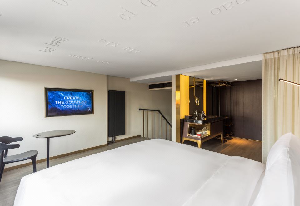 CitiGO Hotel Nanluoguxiang BeijingHuange Superior Loft Suite (Double Layer, Two Double Beds)