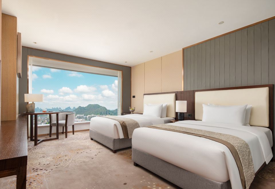 豪华双床房丨静音全景落地窗+智能客控+金可儿甜梦之床