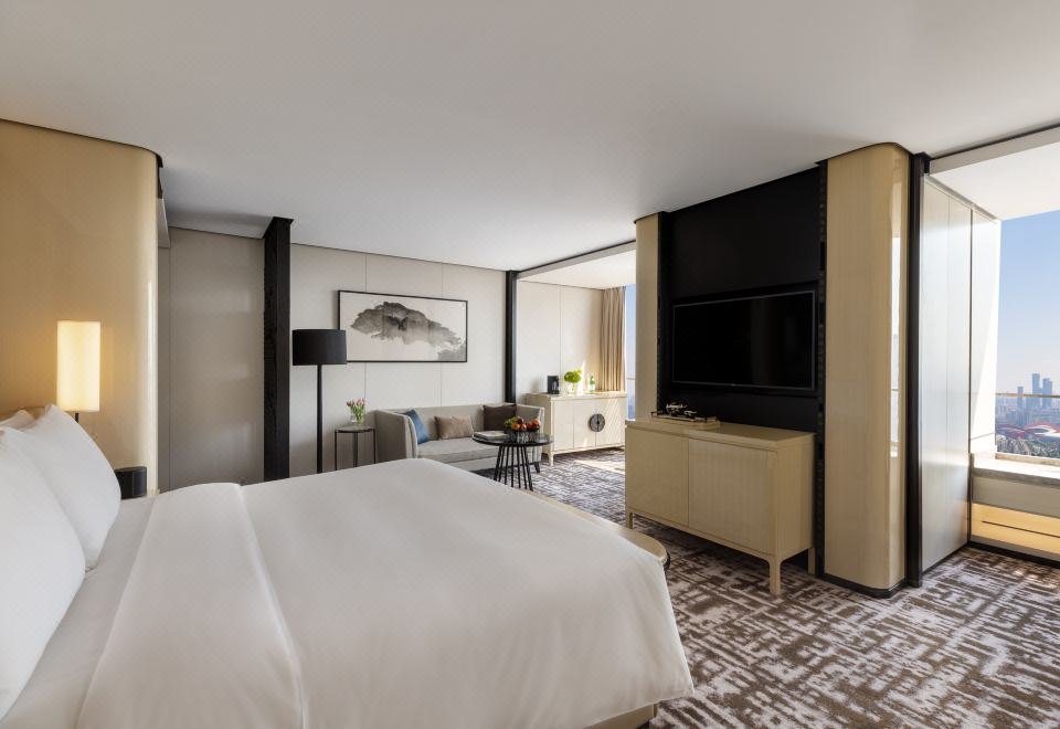 豪华联通城景大床房