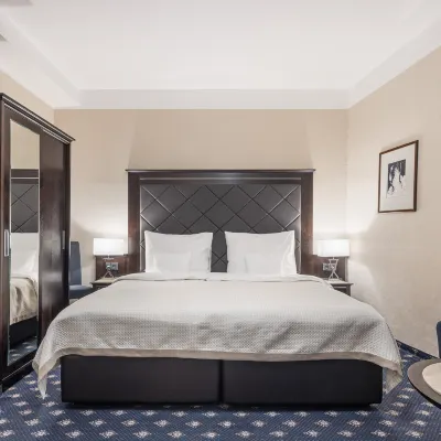 Pytloun Old Armoury Hotel Prague Hotels near Trdelnik