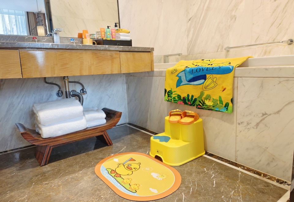 叢林猴親子主題房