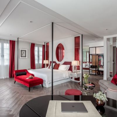 Pomerol King Suite La Seine Hotel Promo Code