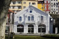 Zero Box Lodge Coimbra Hotels in 