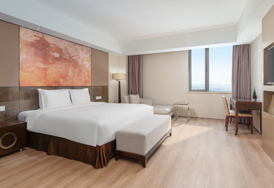 单卧套房（带起居室及Dining区）