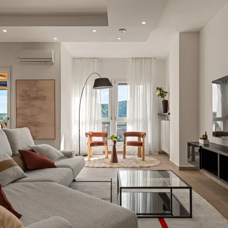 The Como Hillview Apartment by Aura Luxury Collection