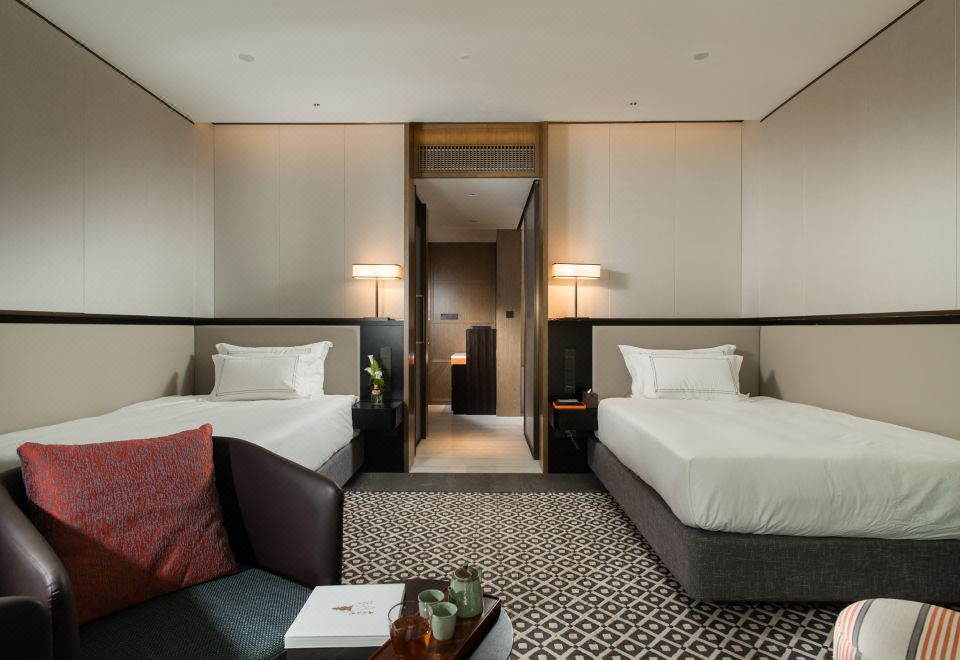 攬園雙床房【6號樓闊綽園景露臺】