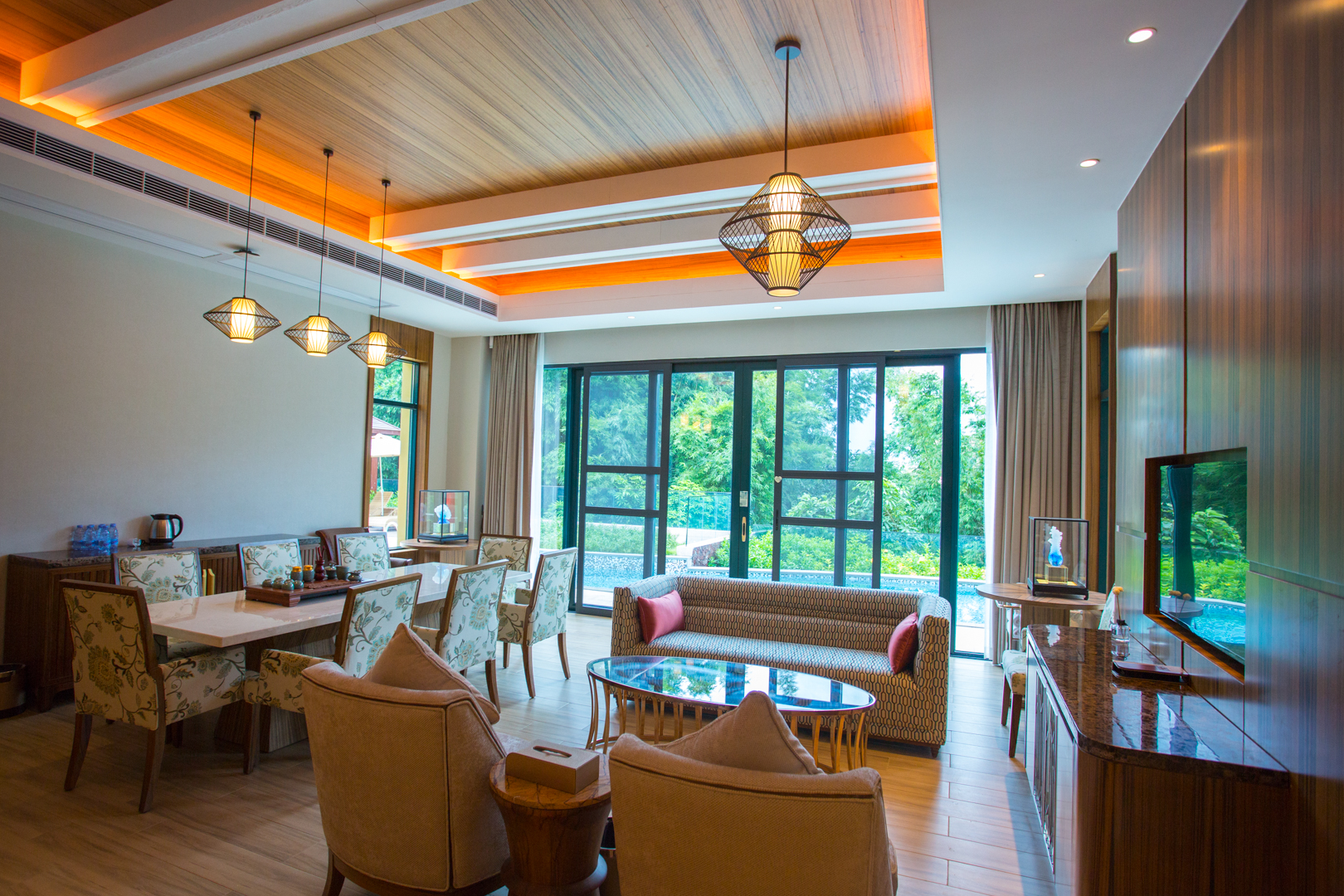 疊翠別墅七房V11-獨立泳池泡池-麻將房-觀景白水仙瀑