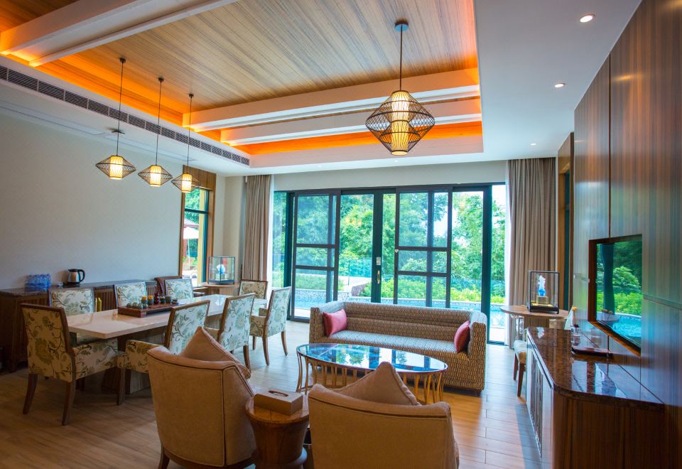 叠翠别墅七房V11-独立泳池泡池-麻将房-观景白水仙瀑