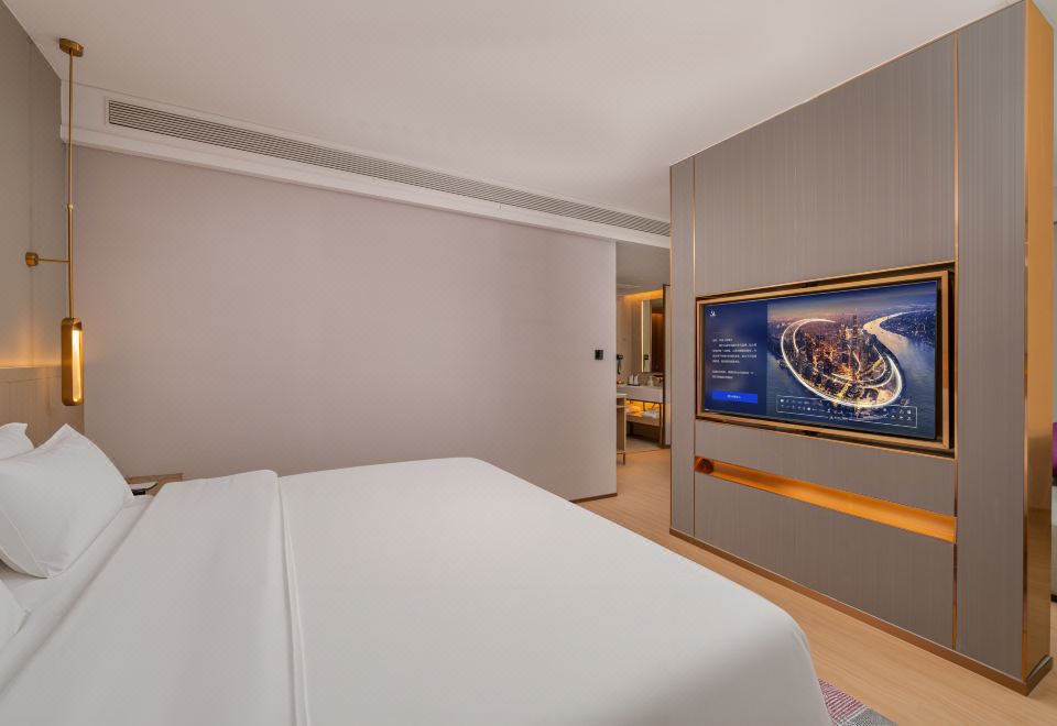 行政大床房（智能客控,电视投屏，慕思床垫）