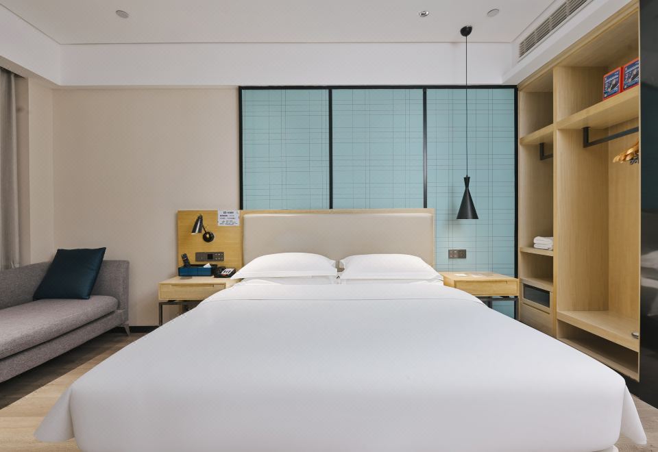 标准大床房+小智管家+舒适空间