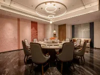 YILIHE GRAND HOTEL Hotels in Huize