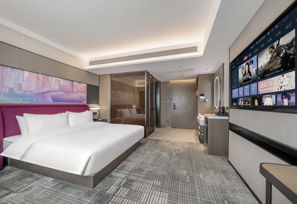 舒适大床房（智慧客房+手机电视投屏+欢乐Minibar）