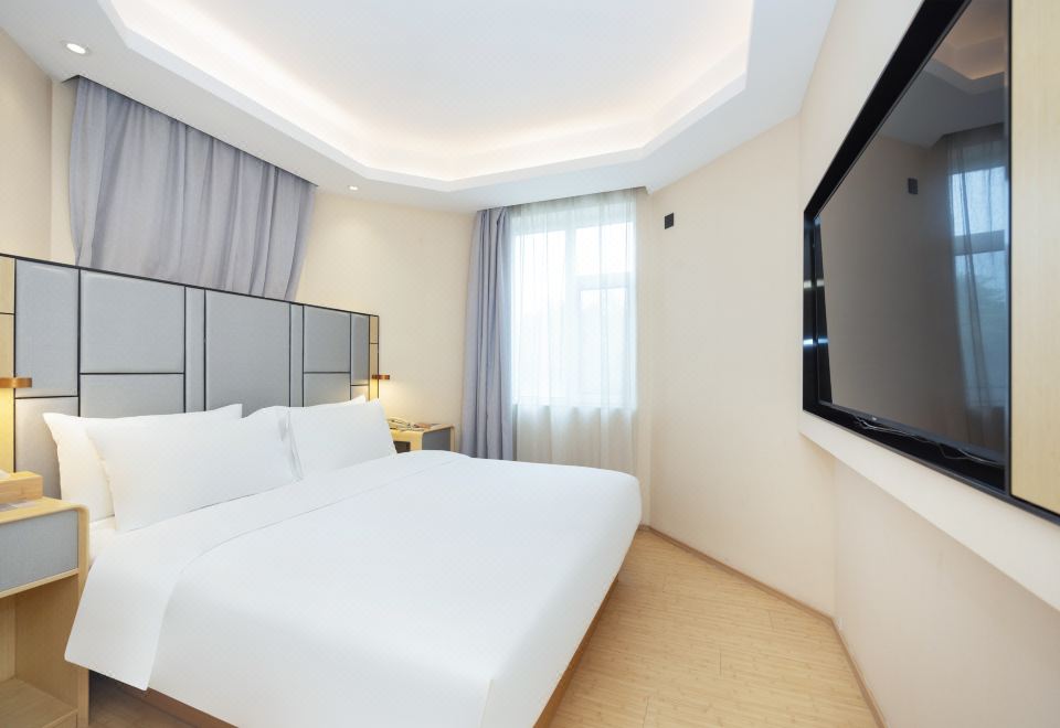 套房（露臺+65寸投屏電視+分體空調+地暖）