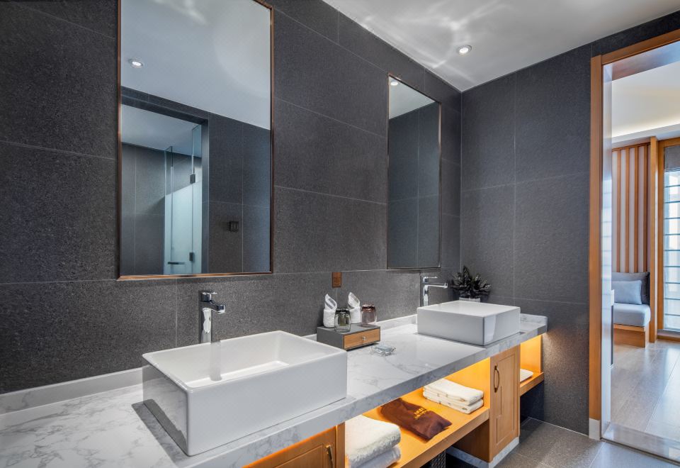 河畔複式豪華單卧別墅