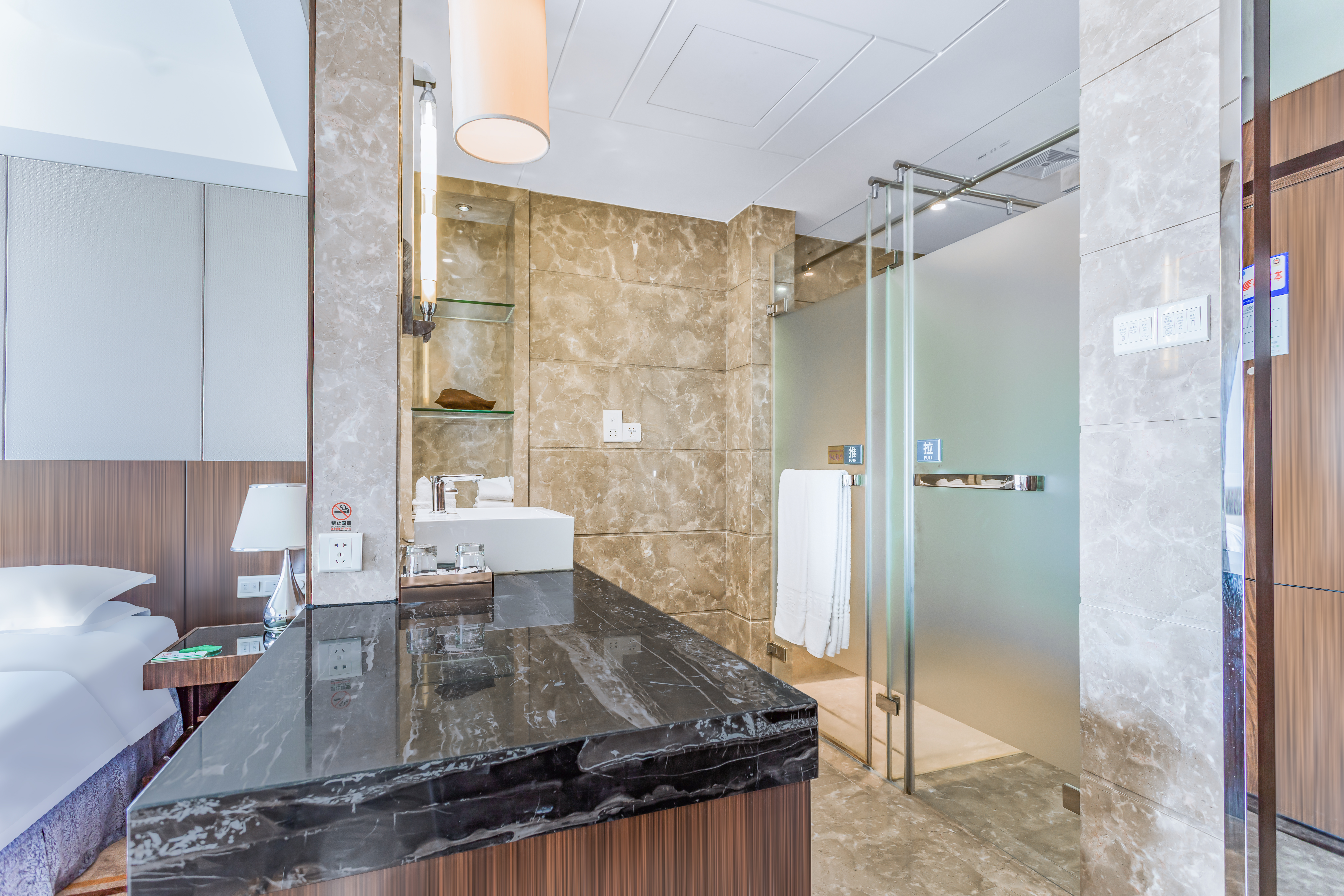 Santavan HotelDeluxe King Room