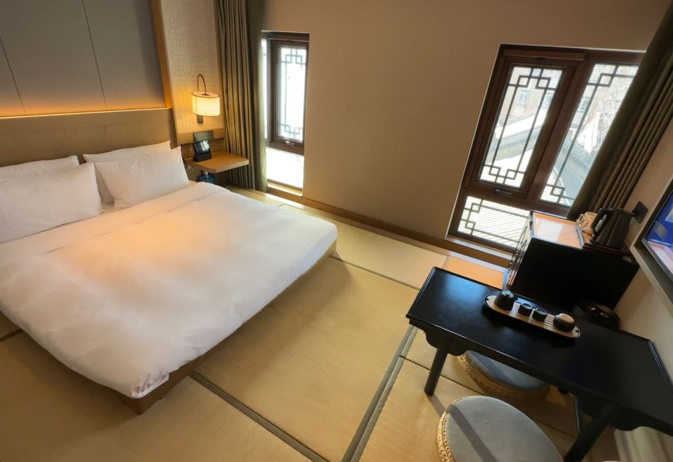 Beijing Gulou courtyard MANXIN HotelTatami Double Room