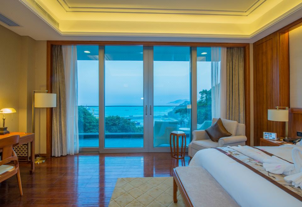 靜逸海景家庭套房