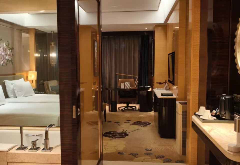 InterContinental ShijiazhuangDeluxe Hollywood Room