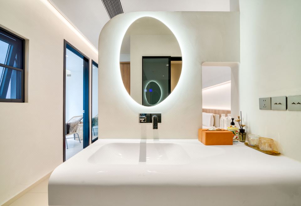 Type A Room - With View (2 Beds)